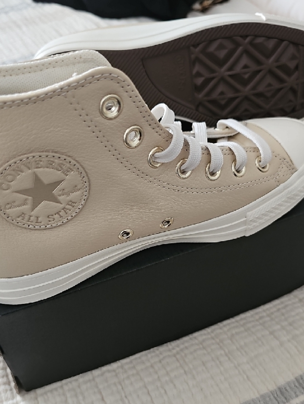 Converse Women's Leather High-Top Sneakers in Beige and White - Picture 3 of 5